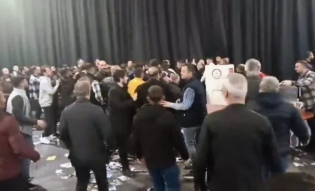 İYİ Parti’de yumruklu kavga sonrası genel merkeze telefon!