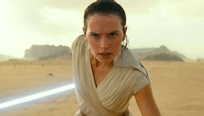 Daisy Ridley Star Wars evrenine geri dönüyor