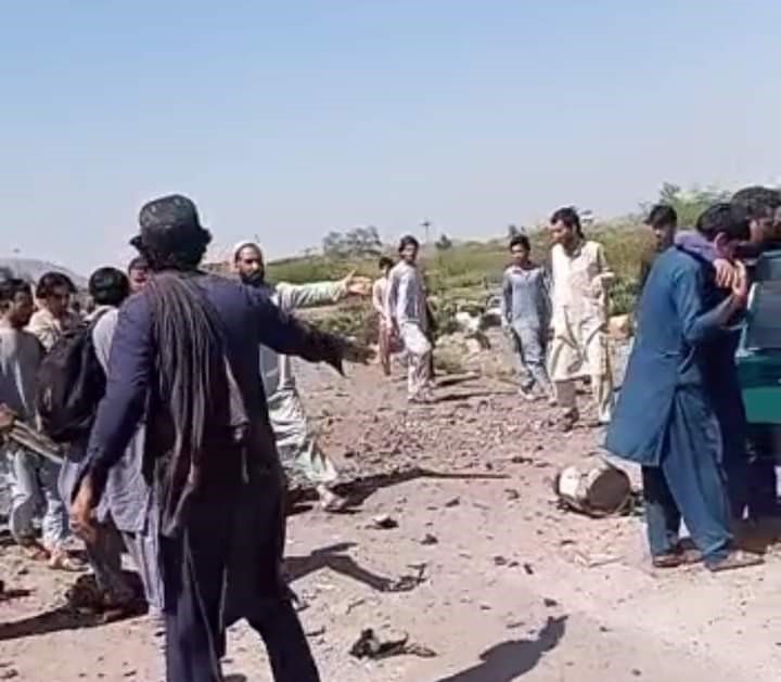 Pakistan’da bombalı saldırı: 2 ölü, 4 yaralı Pakistan’da bombalı saldırı: 2 ölü, 4 yaralı