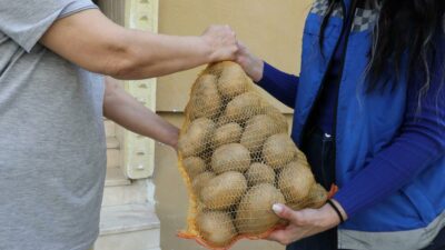 Mudanya Belediyesi’nden vatandaşın sofrasına 30 ton patates