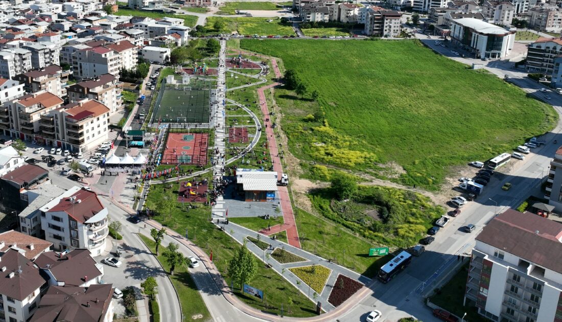 Bursa’da Üçevler Parkı hizmete açıldı