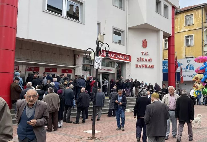 EYT ilk maaş ve tazminatını alan borsaya koştu!