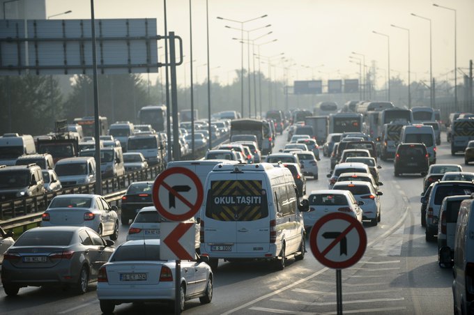 Trafik sigortası yönetmeliğinde değişiklik: Elektrikli araçlara prim indirimi