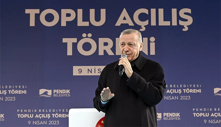 Erdoğan: Kıbleyi bilmeyenler seccadeye ayakkabı ile basar