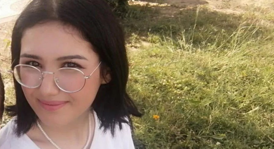 18 yaşındaki kayıp genç kız, arkadaşının evinde çıktı