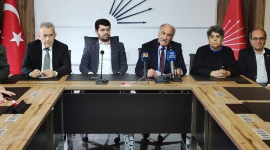 Akademisyen Hayrettin Şahin CHP’den aday adayı oldu