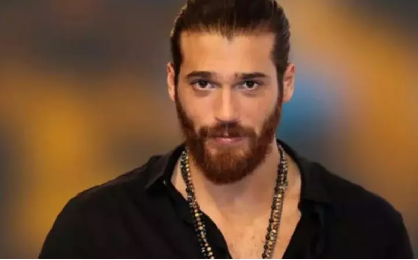 Can Yaman’ın yeni aşkı bakın kim çıktı! Dekolteli pozlarıyla adeta nefes kesti