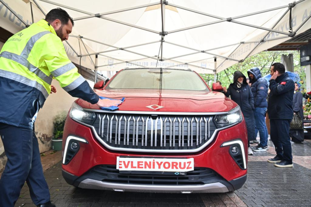 Togg Bursa’da gelin arabası oldu