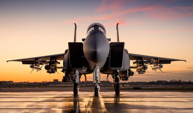 Ukrayna, ABD’den F-15 ve F-16 savaş uçağı istedi