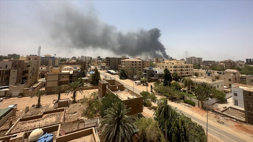 Sudan’dan Türk vatandaşlarının tahliyesi sürüyor