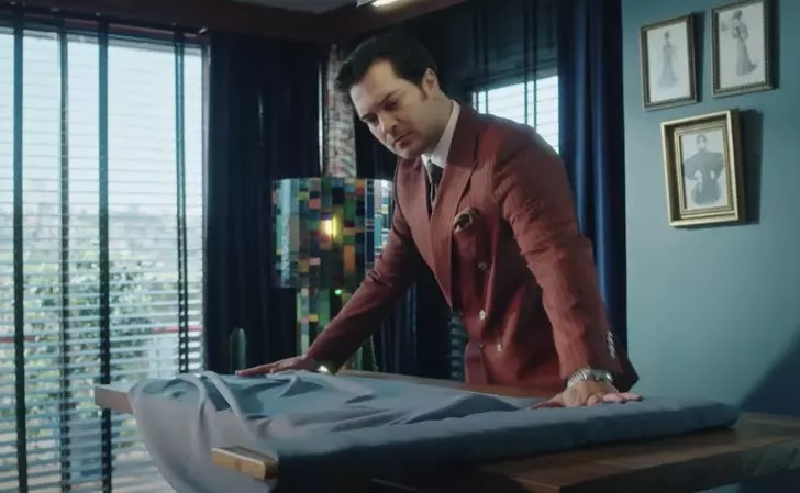 Çağatay Ulusoy terzi oldu!
