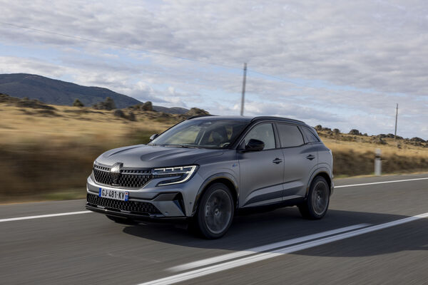 Yeni Renault Austral Türkiye’de satışa sunuluyor