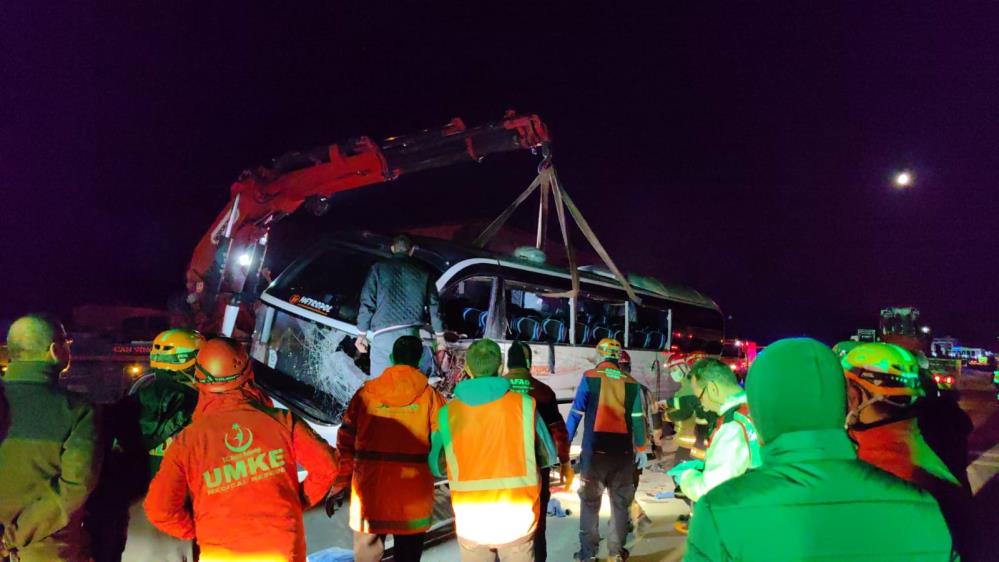 Bursa’daki otobüs kazasında ilk rapor çıktı! 2 ölü, 43 yaralı vardı…