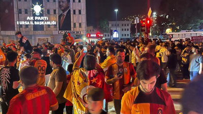 Galatasaray’ın şampiyonluğu Bursa’da da kutlandı