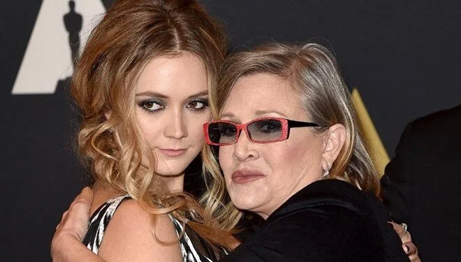Billie Lourd’dan ölen annesi Carrie Fisher’a duygusal mesaj