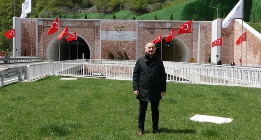 Bakan Karaismailoğlu: Değişen zihniyet ile vatandaşımız efendi, biz hizmetkar olduk