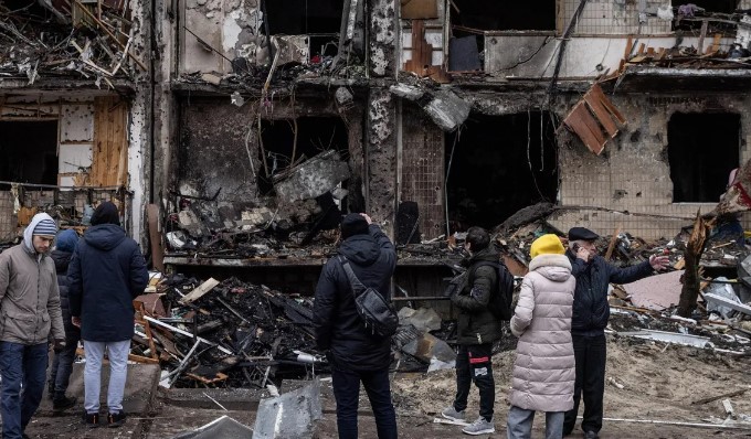 Rusya’dan Kiev’e yoğun hava saldırısı