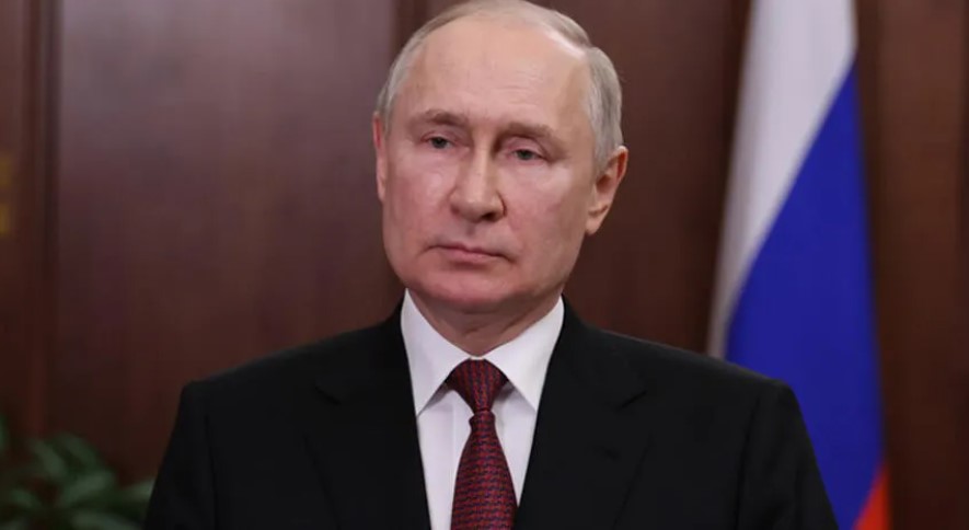 Putin, Azerbaycan Bağımsızlık Günü’nü kutladı