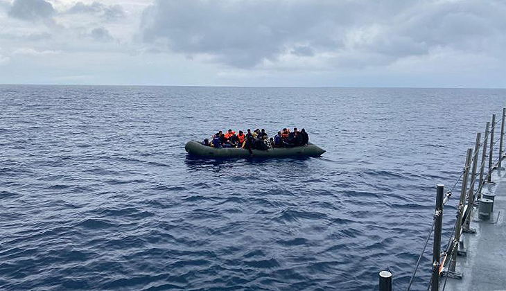 Türk kara sularına geri itilen 70 düzensiz göçmen kurtarıldı