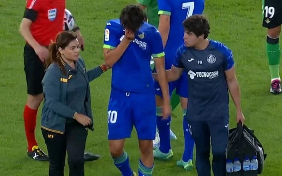 Enes Ünal’dan kötü haber