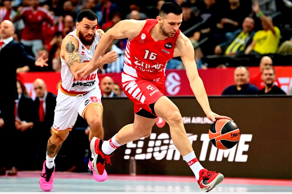EuroLeague’de ilk finalist Olympiacos