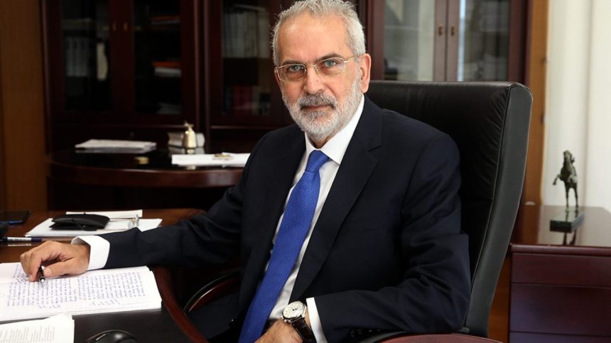 Sarmas, geçici hükümetin başbakanı oldu