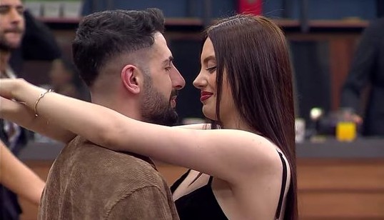 Kısmetse Olur Sedat Polat stüdyoyu terk etti!
