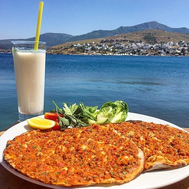 Lahmacunun fiyatını görünce inanamayacaksınız! “Bu kadar da olmaz” demeyin, oldu