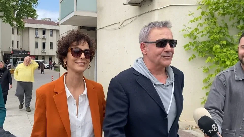 Mehmet Aslantuğ ile Arzum Onan boşandı