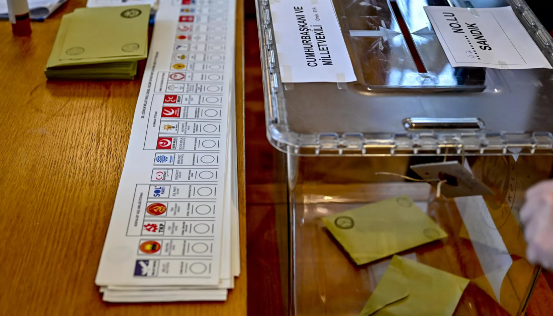 Yurt dışı oy pusulalarında mühürlü oy çıktı: YSK devrede