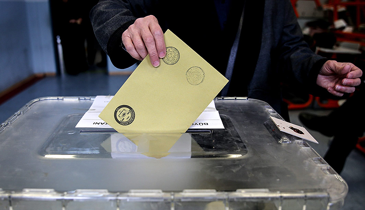 Yurt dışında oy verme işlemi rekor katılımla tamamlandı