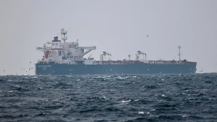 İran Hürmüz Boğazı’nda petrol tankerine el koydu İran Hürmüz Boğazı’nda petrol tankerine el koydu