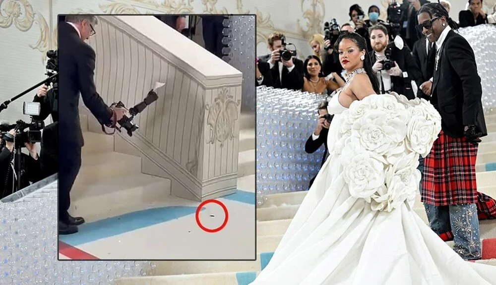 Hamam böceği Met Gala’da rol çaldı