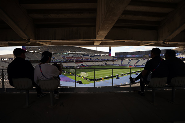 İngiliz basını Atatürk Olimpiyat Stadı’nı eleştirdi