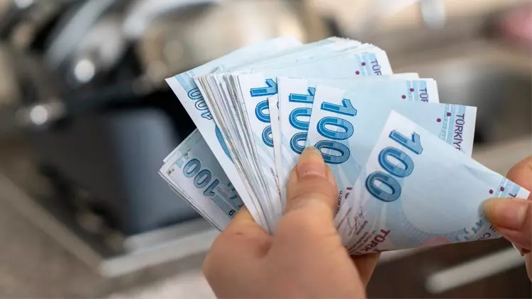 Yeni asgari ücret cebe girmeden 45 dolar eridi