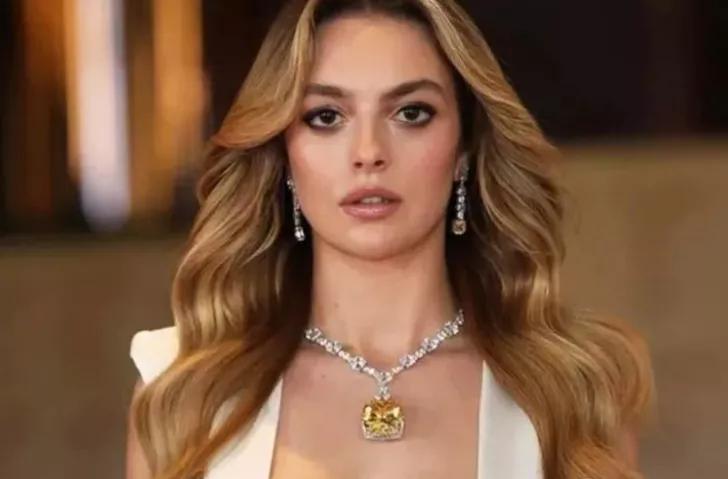 Melis Sezen gelinlik giydi