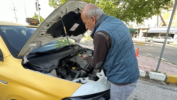40 yıllık birikimiyle sıfır araba aldı! Başına gelmeyen kalmadı