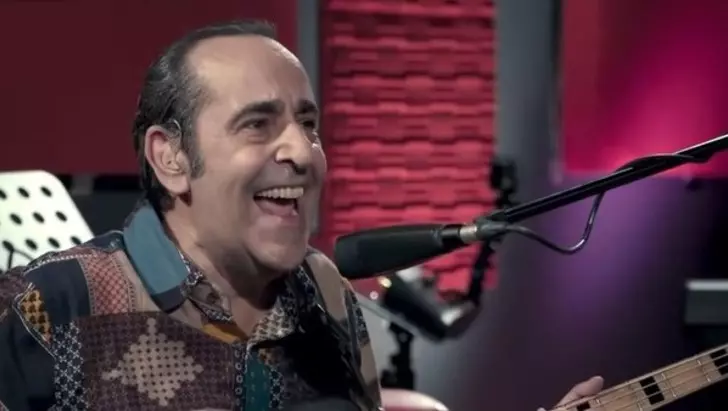 Özkan Uğur’un eşi isyan etti!