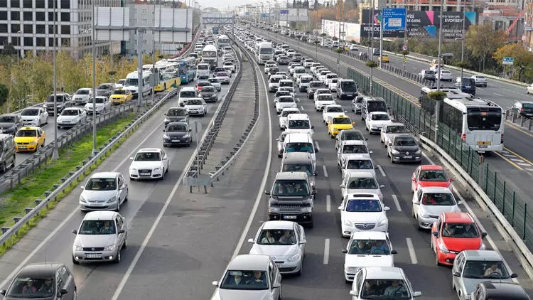 Trafik cezası ve MTV borcu siliniyor! 9 günü kaçıran şansını kaybedecek…