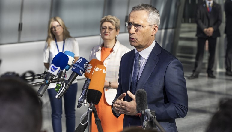 Stoltenberg: Ukraynalılar özgürlüğünü geri kazanabiliyor