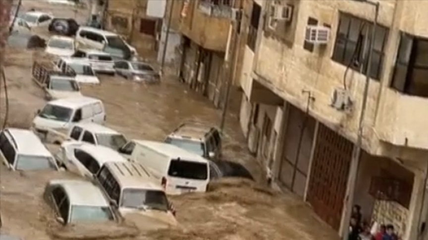 Mekke’de sel felaketi: Çok sayıda deve öldü
