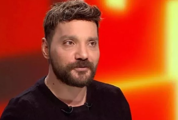 Oğuzhan Uğur balkonunda bulduğu yorgun mermiyi paylaştı!