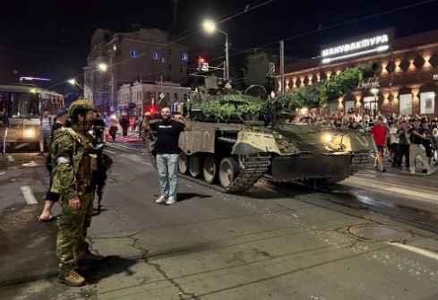 24 saatlik isyanda soru işaretleri