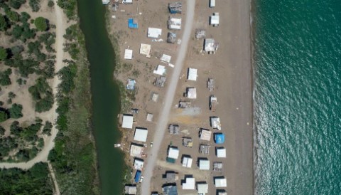 5 yıldızlı otellerin yanındaki “Çardakkondular” kent olma yolunda