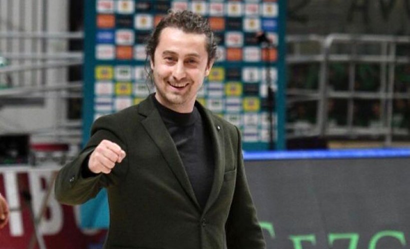 Bursaspor’da Sezer Sezgin ne açıklayacak?