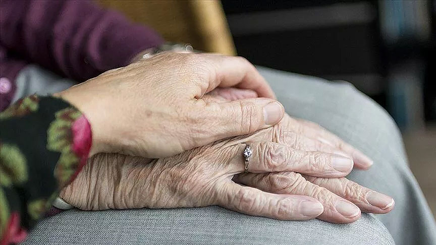 ‘Bağırsak bakterisindeki değişim Alzheimer başlangıcı belirtisi olabilir’