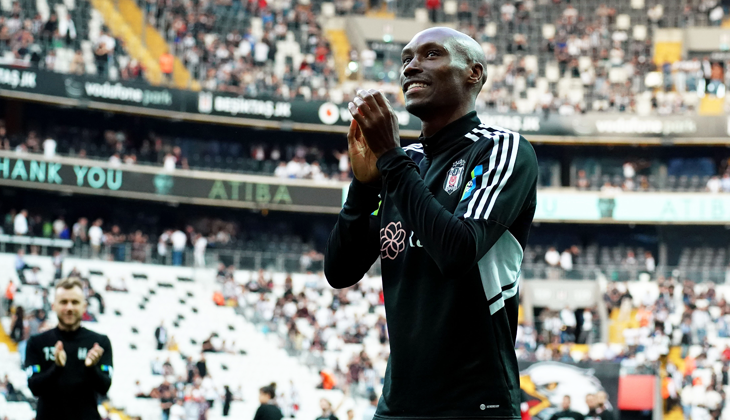 Beşiktaş’tan Atiba Hutchinson’a veda