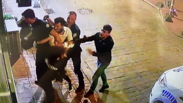 Çağatay Akman, Öykü Uslu ile olan davasından vazgeçti