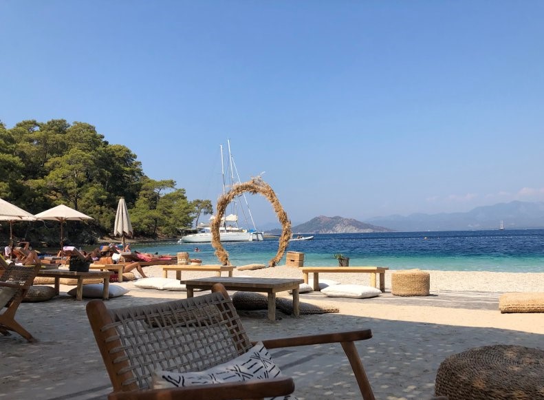 Çeşme’de Beach fiyatları el yakıyor