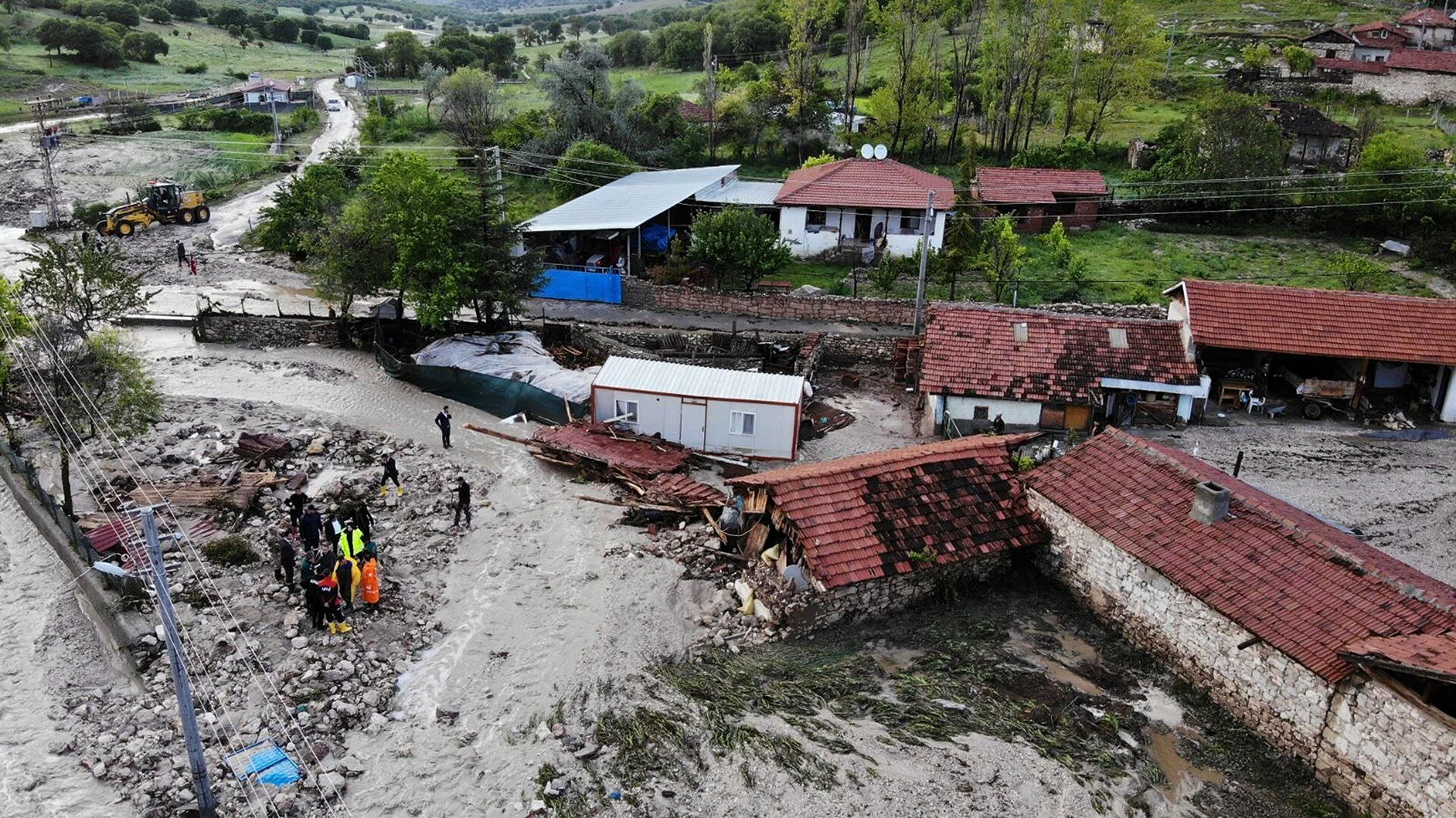 İzmir, Eskişehir ve Bilecik’te şiddetli yağış